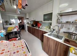 Blk 411 Commonwealth Avenue West (Clementi), HDB 4 Rooms #533677341